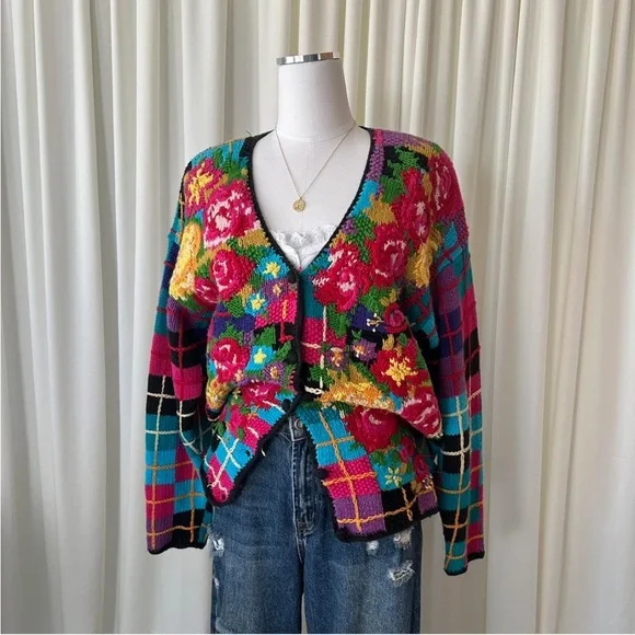 VTG 80s/90s Casual Corner Grandma Core Floral Embroidered Cardigan Knit Sweater. - Picture 3 of 8